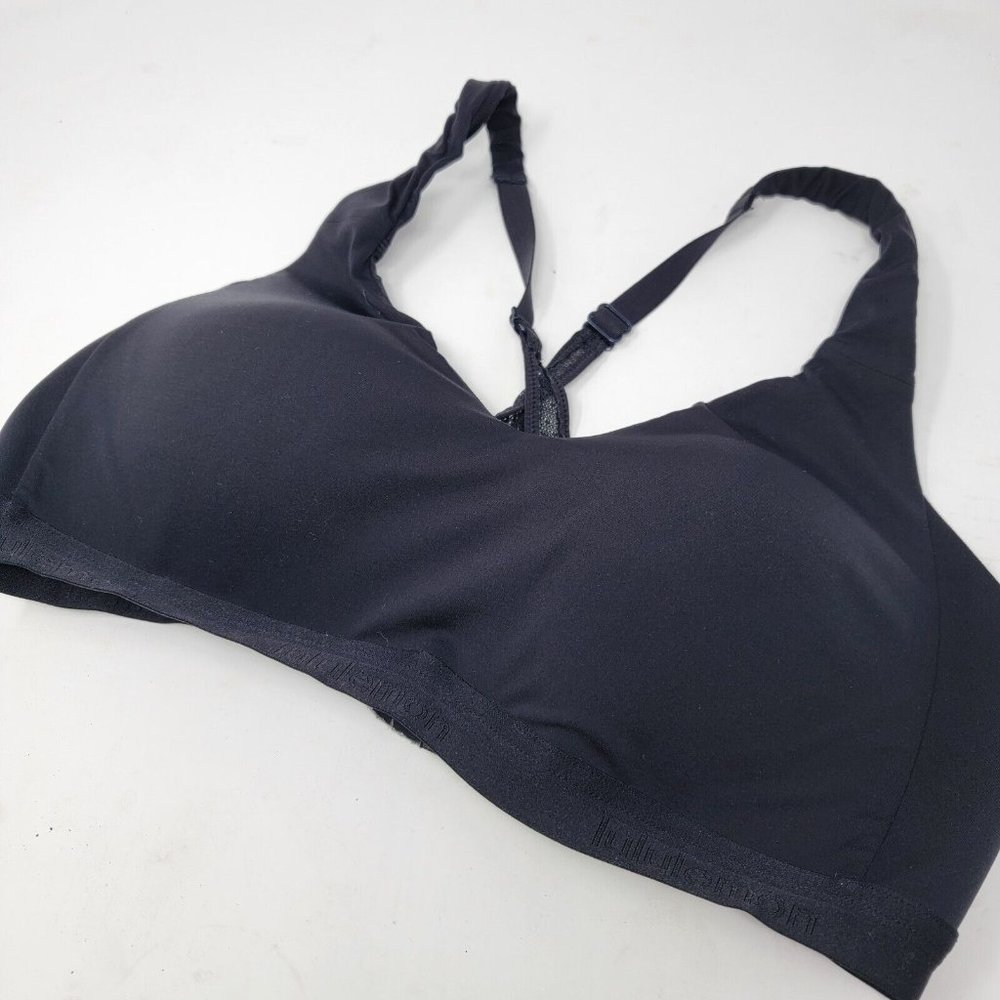 Lululemon 32B Black Criss Cross Straps‎ Back Closure Women's Bra